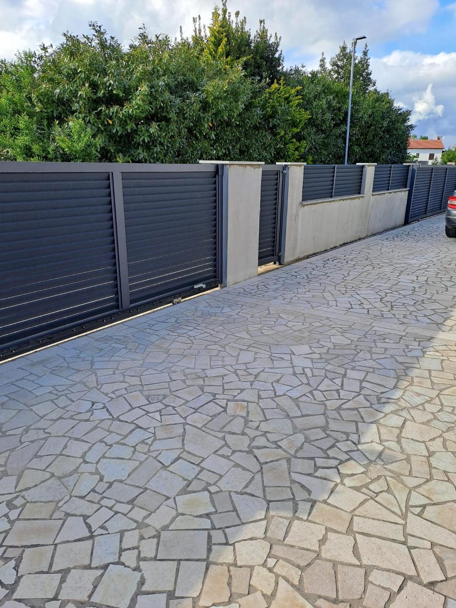 Apartmani Mila-Casa Bianca Medulin Bagian luar foto