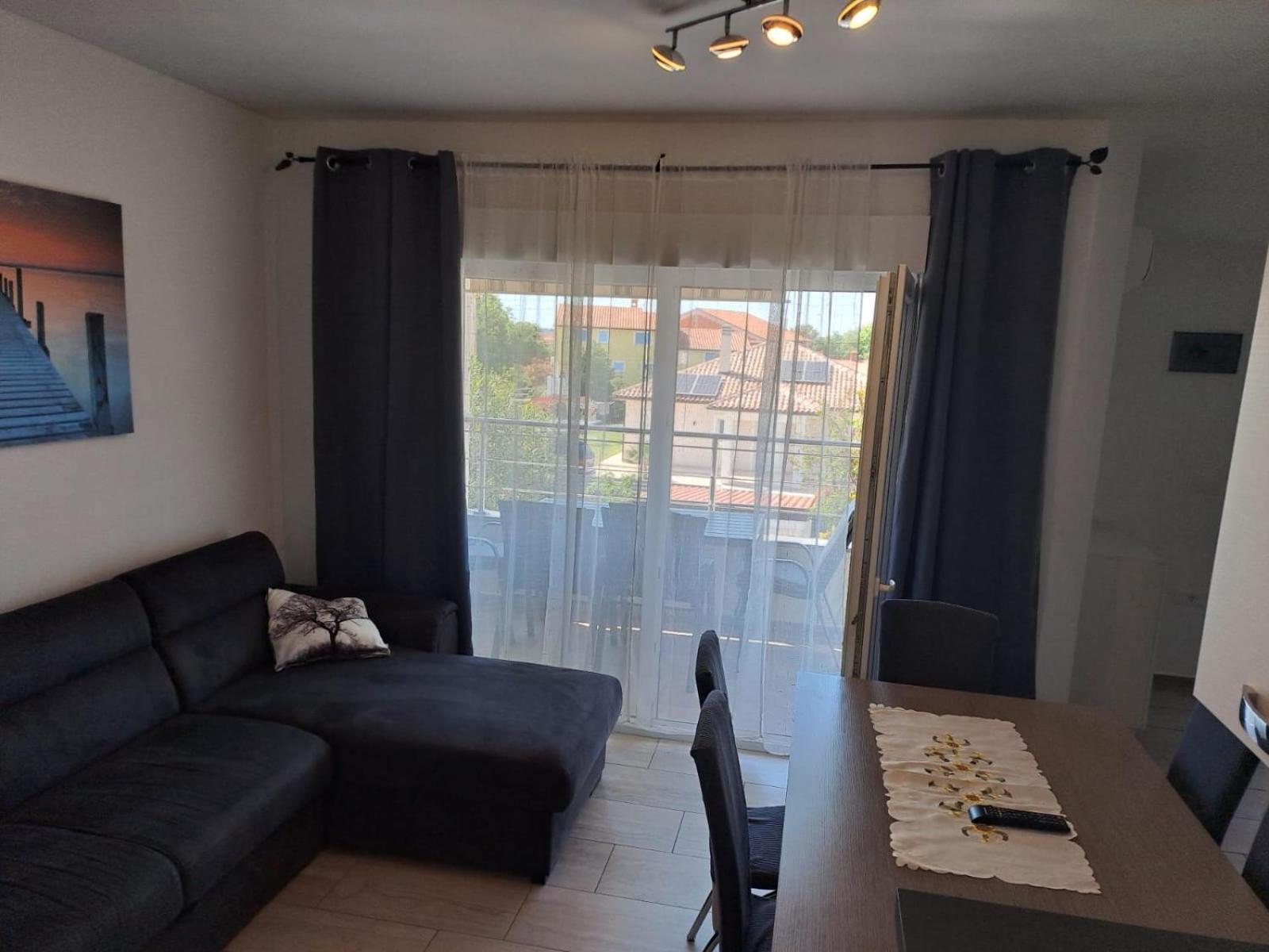 Apartmani Mila-Casa Bianca Medulin Bagian luar foto